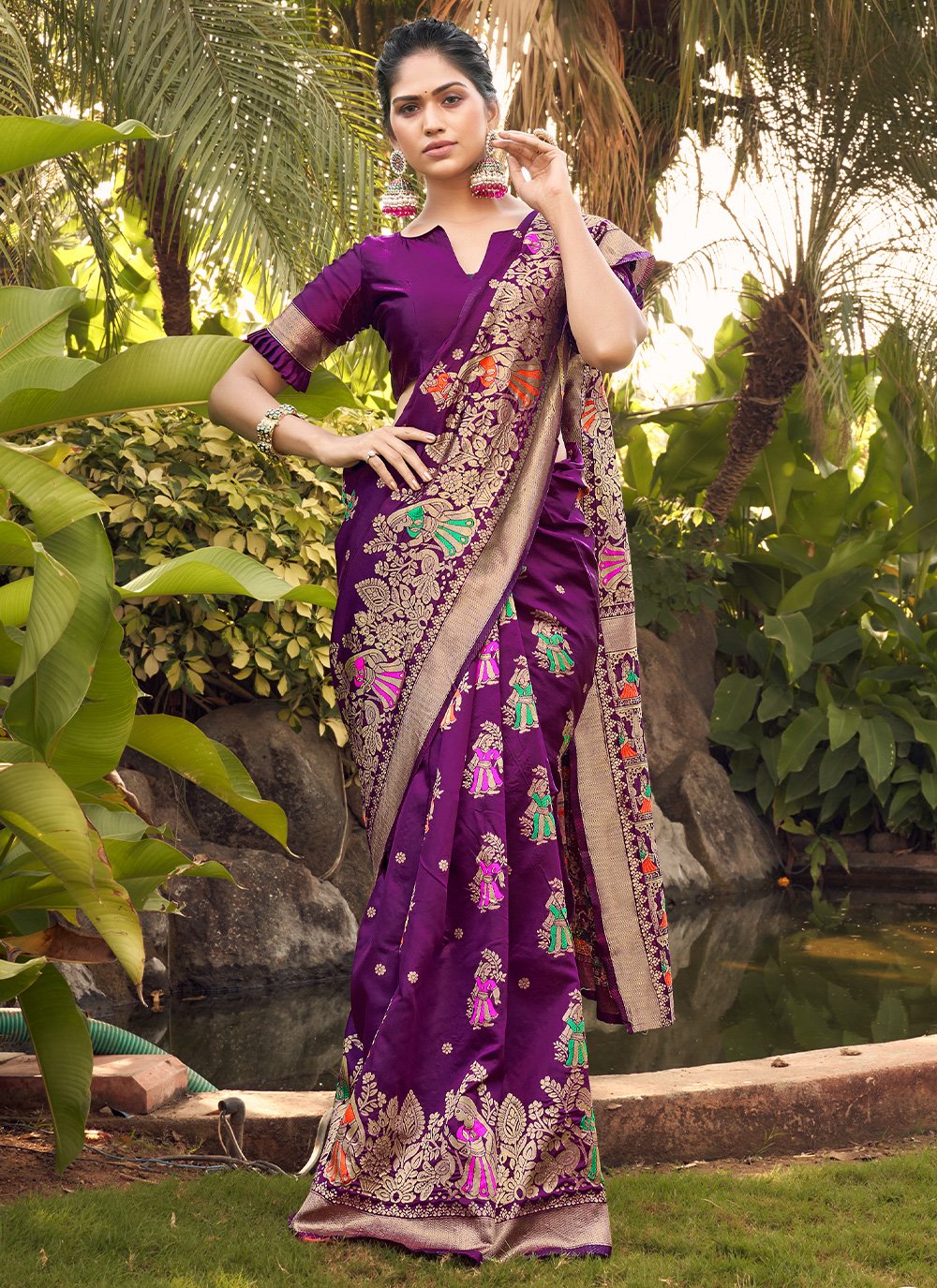 Contemporary Jacquard Silk Purple Jacquard Work Saree