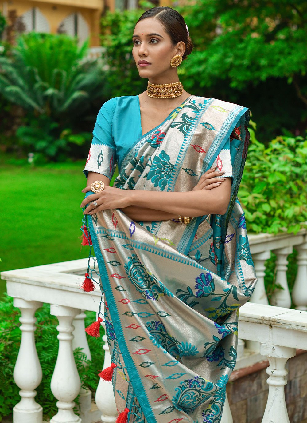 Contemporary Silk Rama Woven Saree