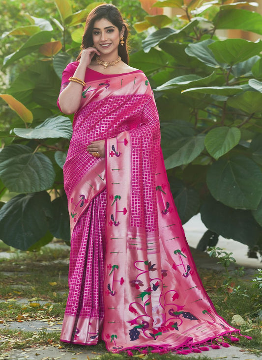 Contemporary Silk Rani Floral Patch Saree