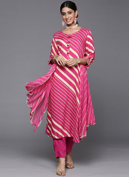 Straight Salwar Suit Rayon Viscose Rani Print Salwar Kameez