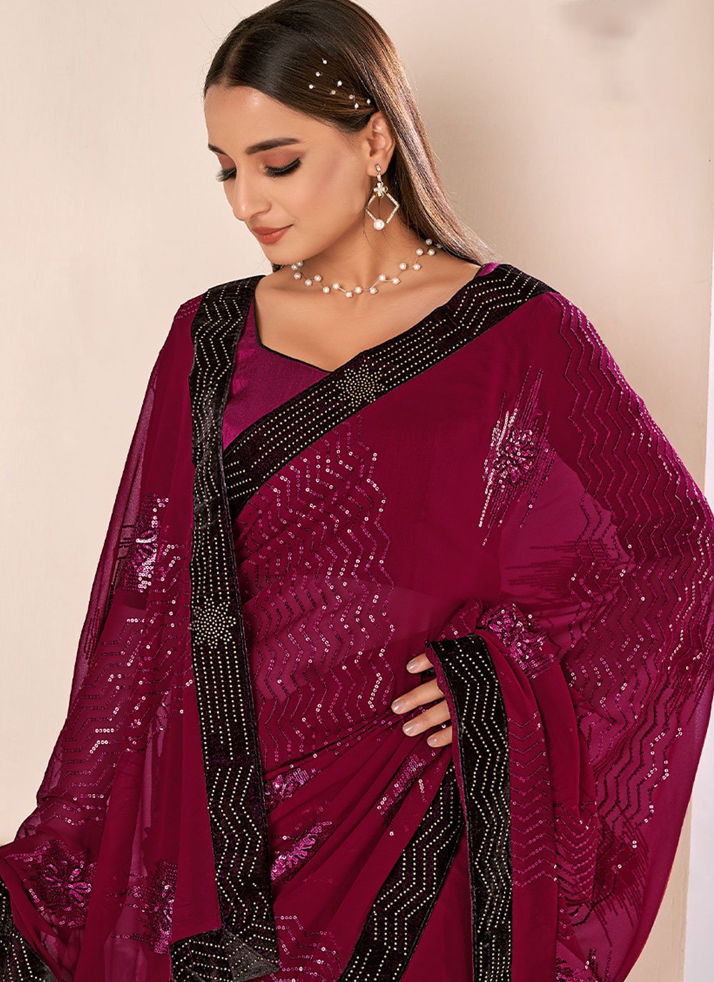 Contemporary Bembarg Georgette Rani Patch Border Saree