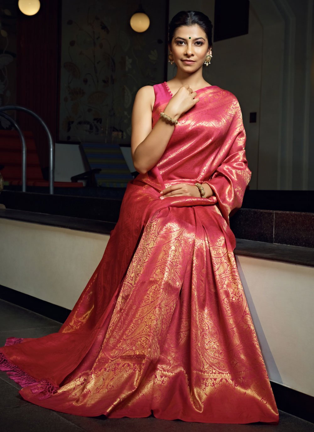 Contemporary Kanjivaram Silk Rani Weaving Saree