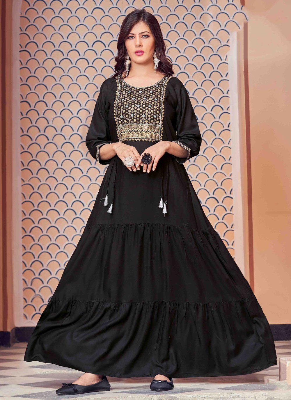 Casual Kurti Rayon Black Embroidered Kurtis