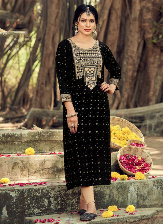 Casual Kurti Rayon Black Embroidered Kurtis