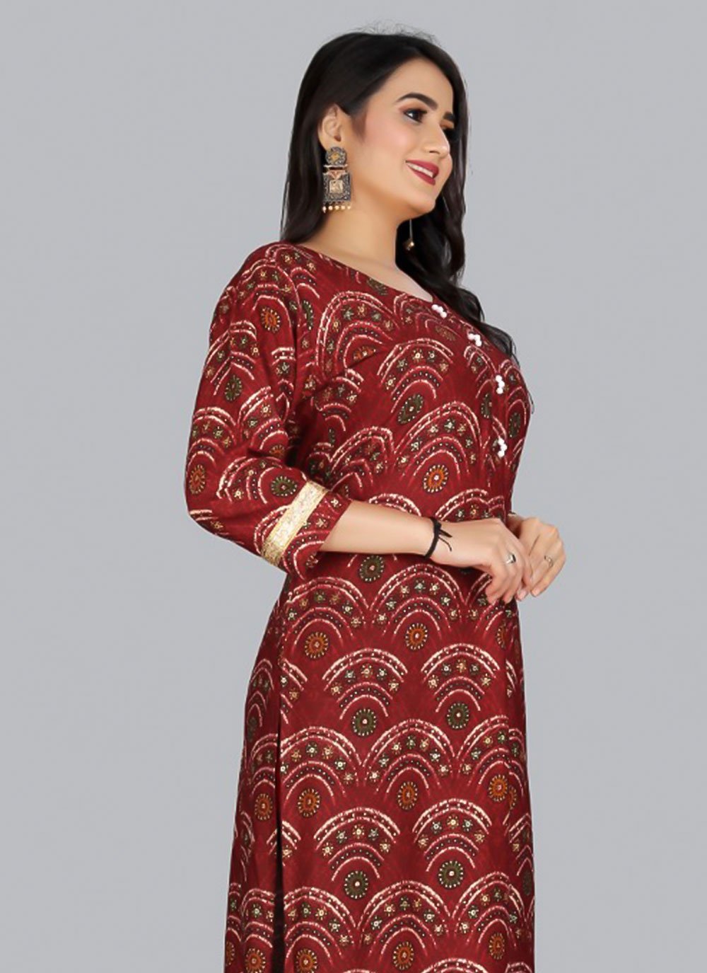 Casual Kurti Rayon Viscose Maroon Foil Print Kurtis