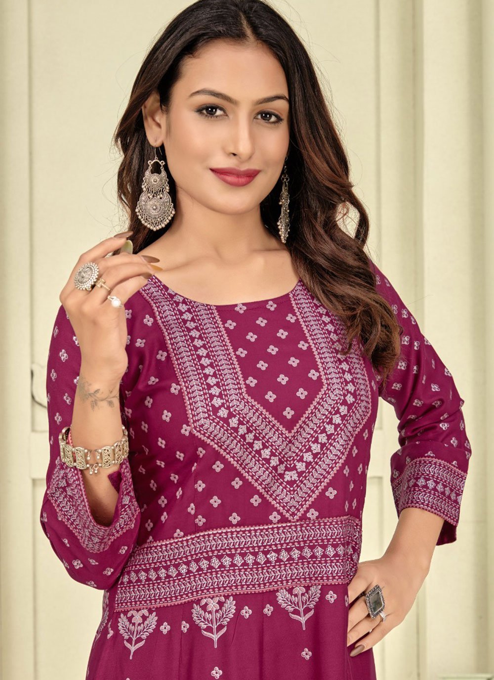 Casual Kurti Rayon Pink Foil Print Kurtis