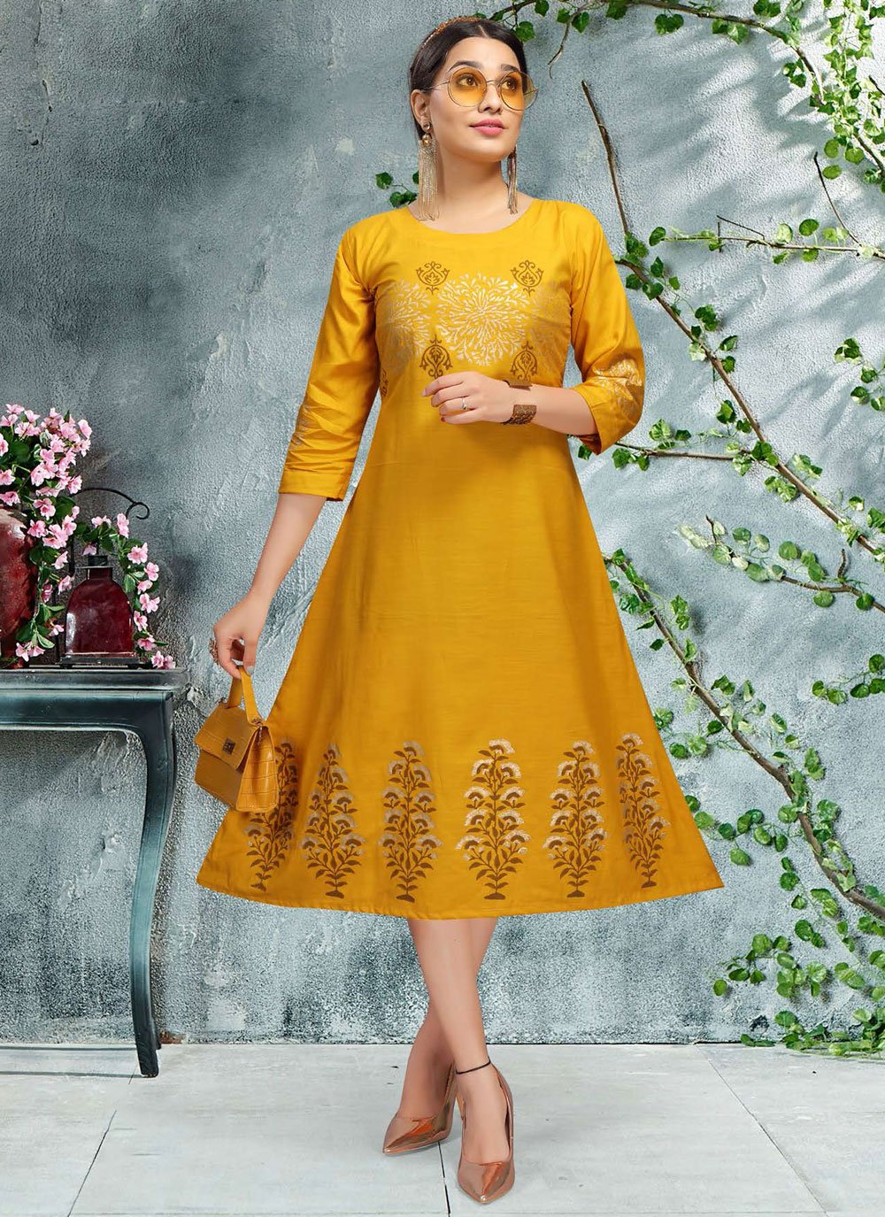 Casual Kurti Rayon Mustard Print Kurtis