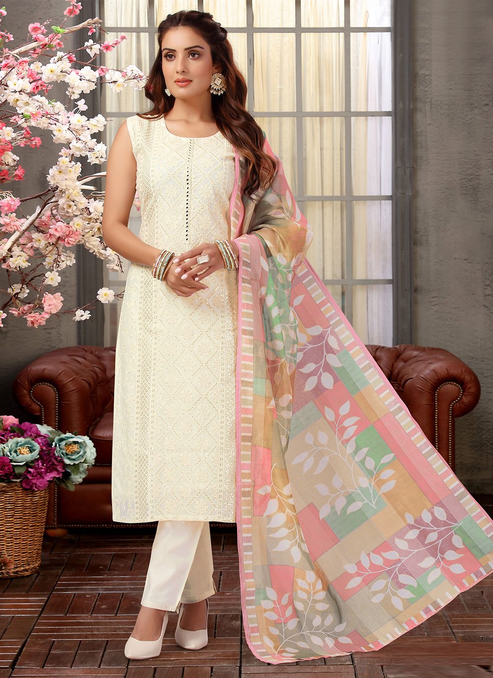 Salwar Suit Silk Off White Embroidered Salwar Kameez