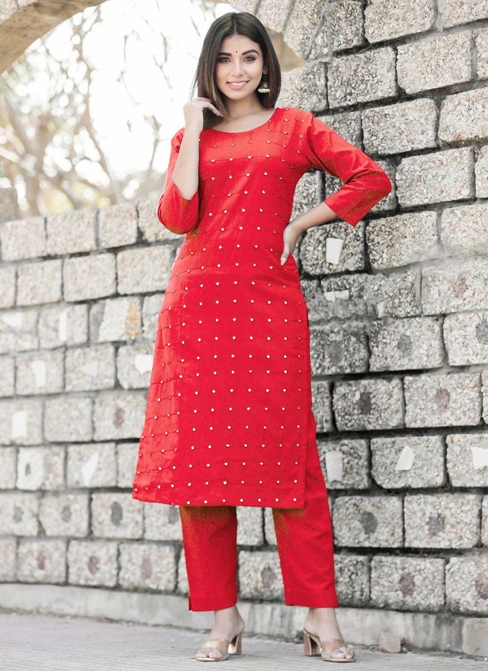 Casual Kurti Cotton Red Embroidered Kurtis