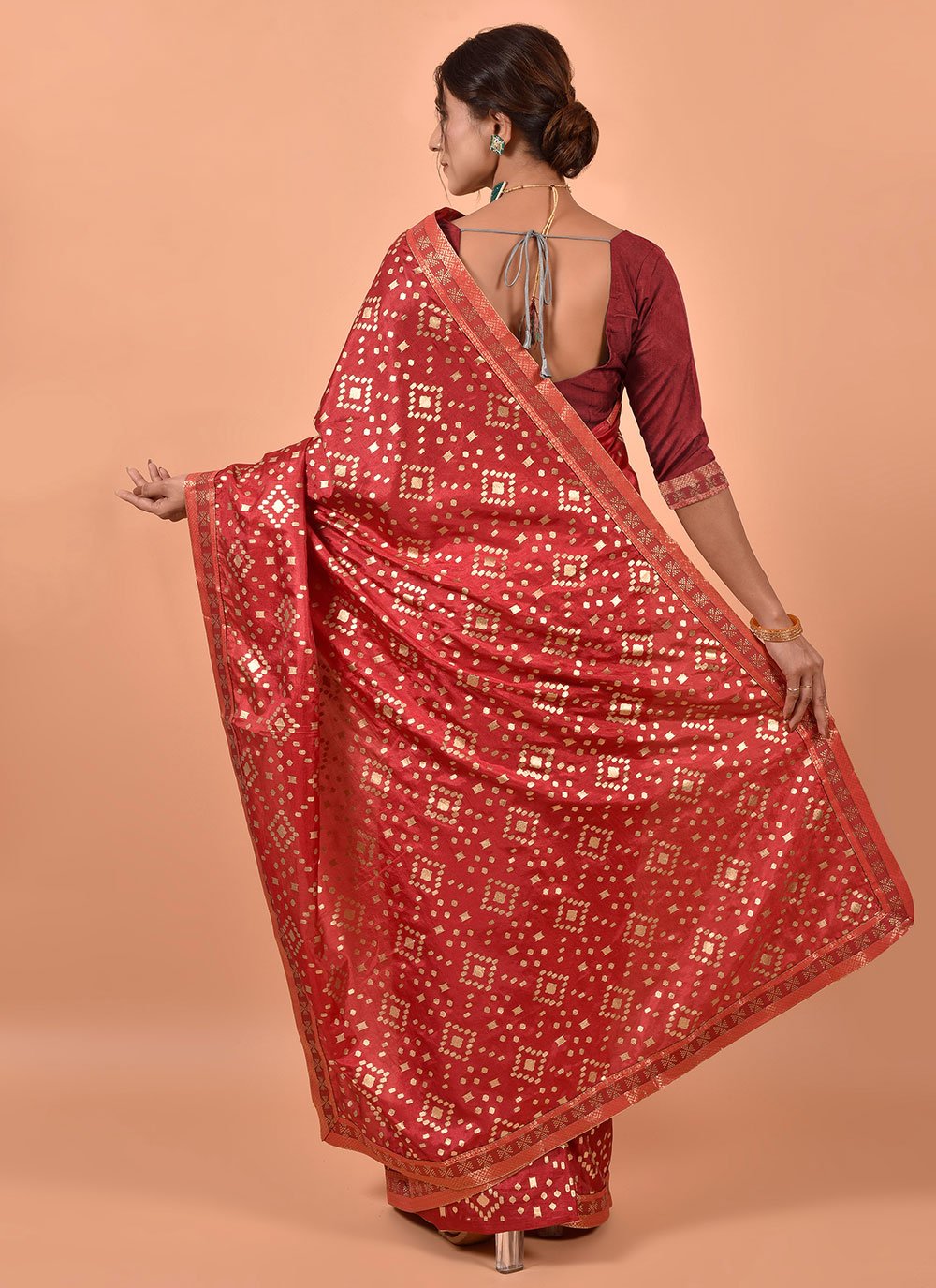 Trendy Saree Poly Silk Red Foil Print Saree