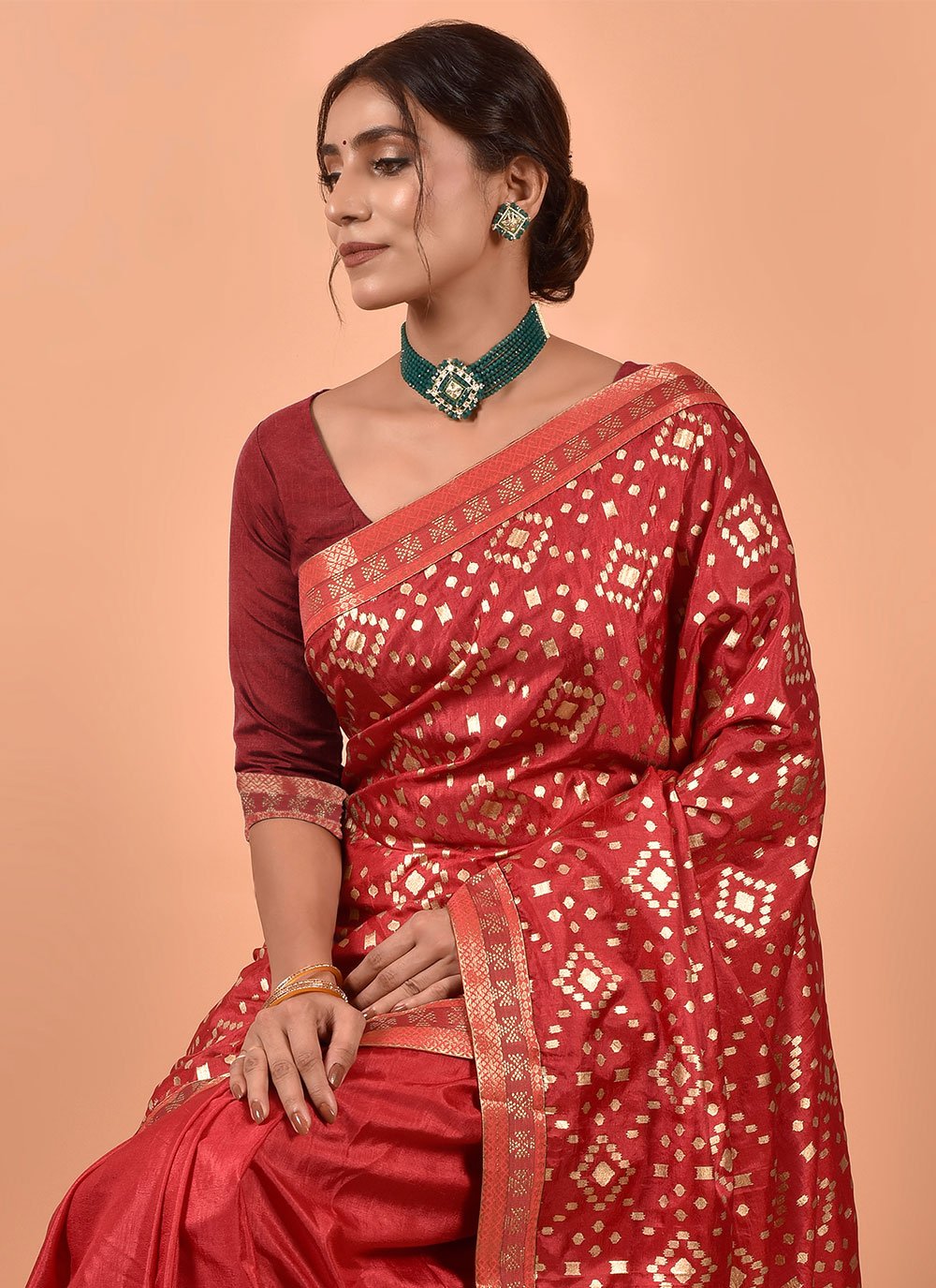 Trendy Saree Poly Silk Red Foil Print Saree