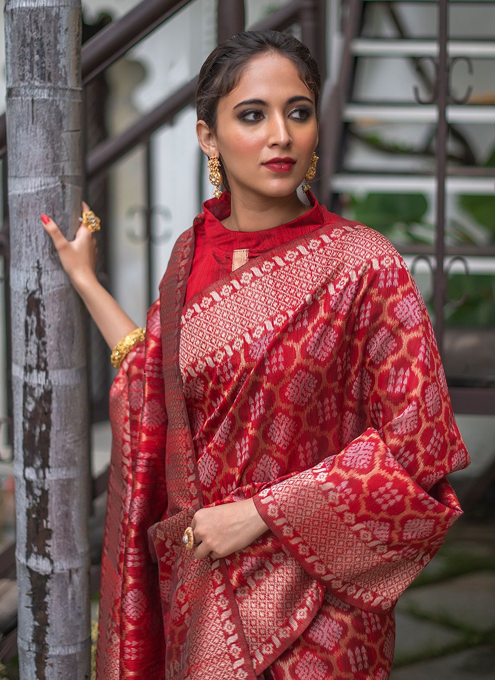 Trendy Saree Tussar Silk Red Woven Saree