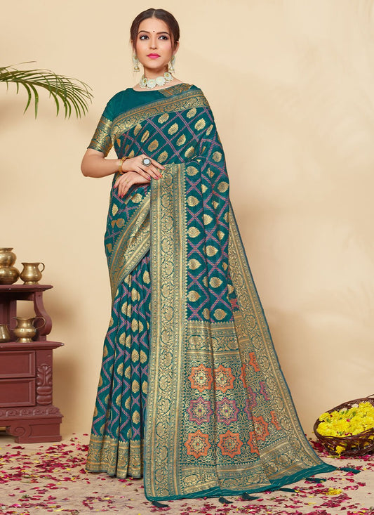 Classic Silk Green Weaving Saree