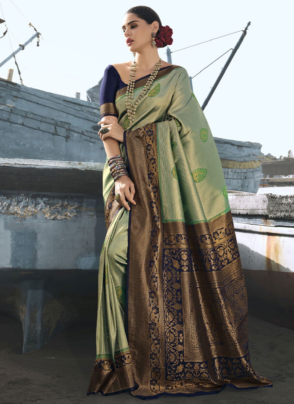 Trendy Saree Silk Green Weaving Saree