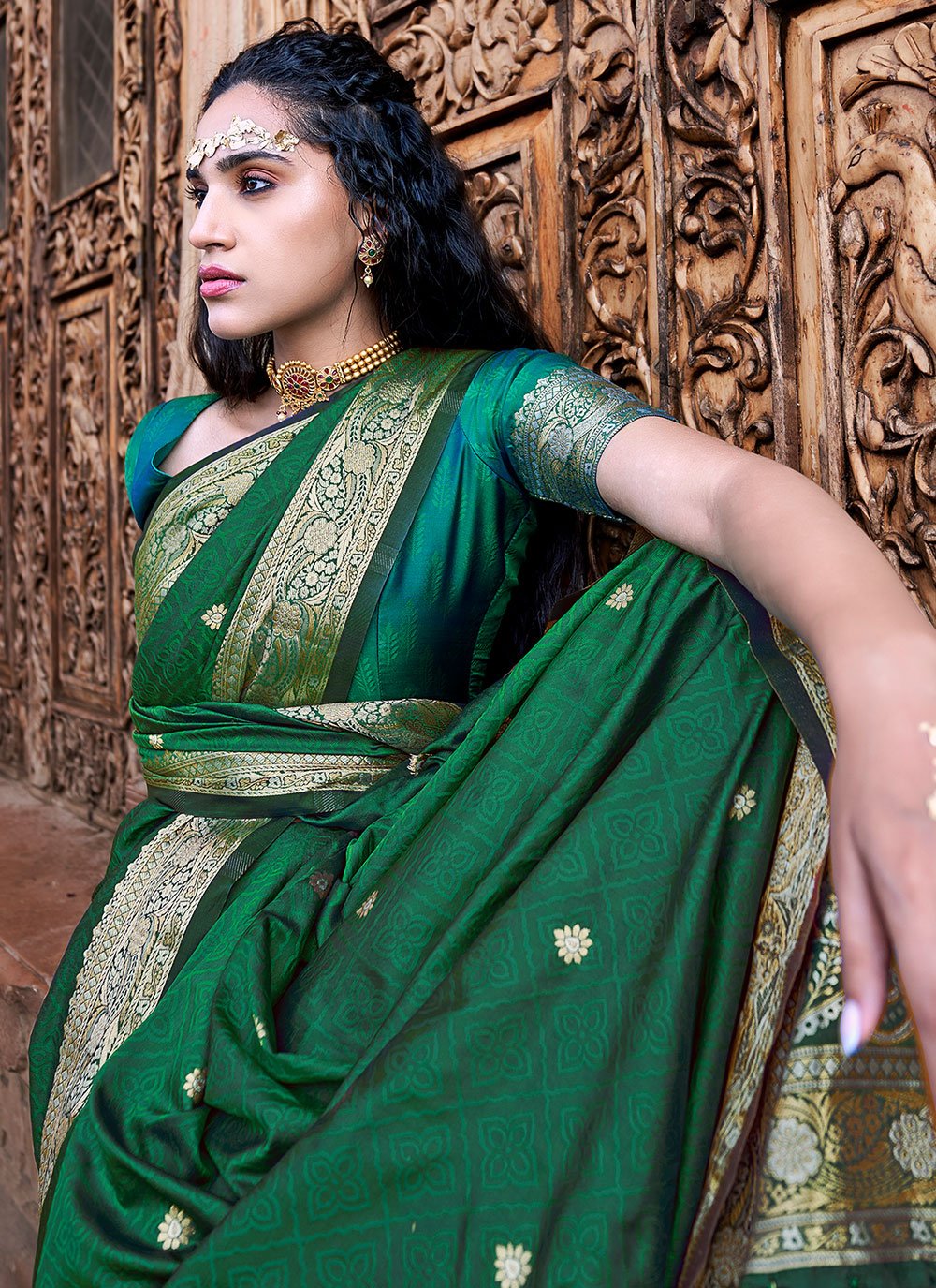 Trendy Saree Satin Silk Green Weaving Saree