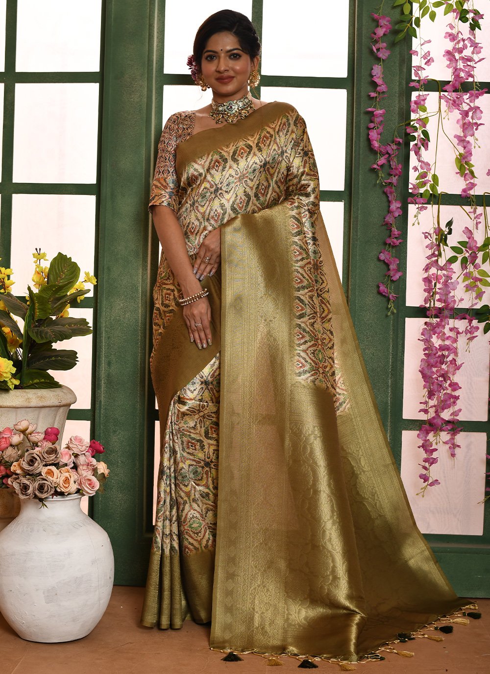 Contemporary Banarasi Silk Sea Green Woven Saree