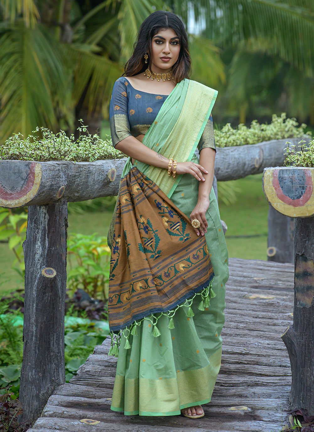 Contemporary Cotton Linen Sea Green Jacquard Work Saree