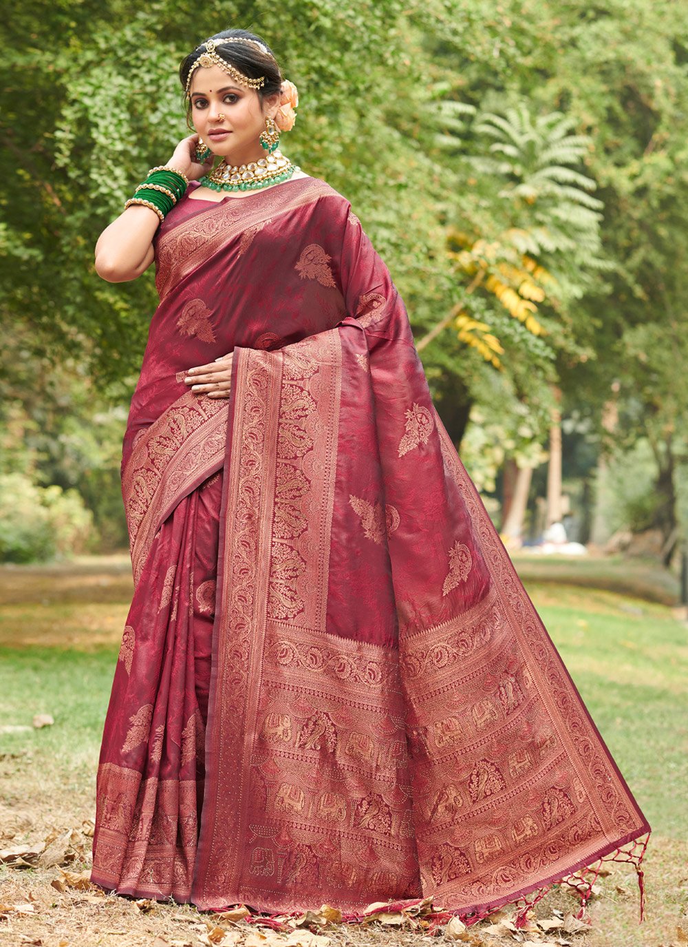 Trendy Saree Silk Maroon Weaving Saree