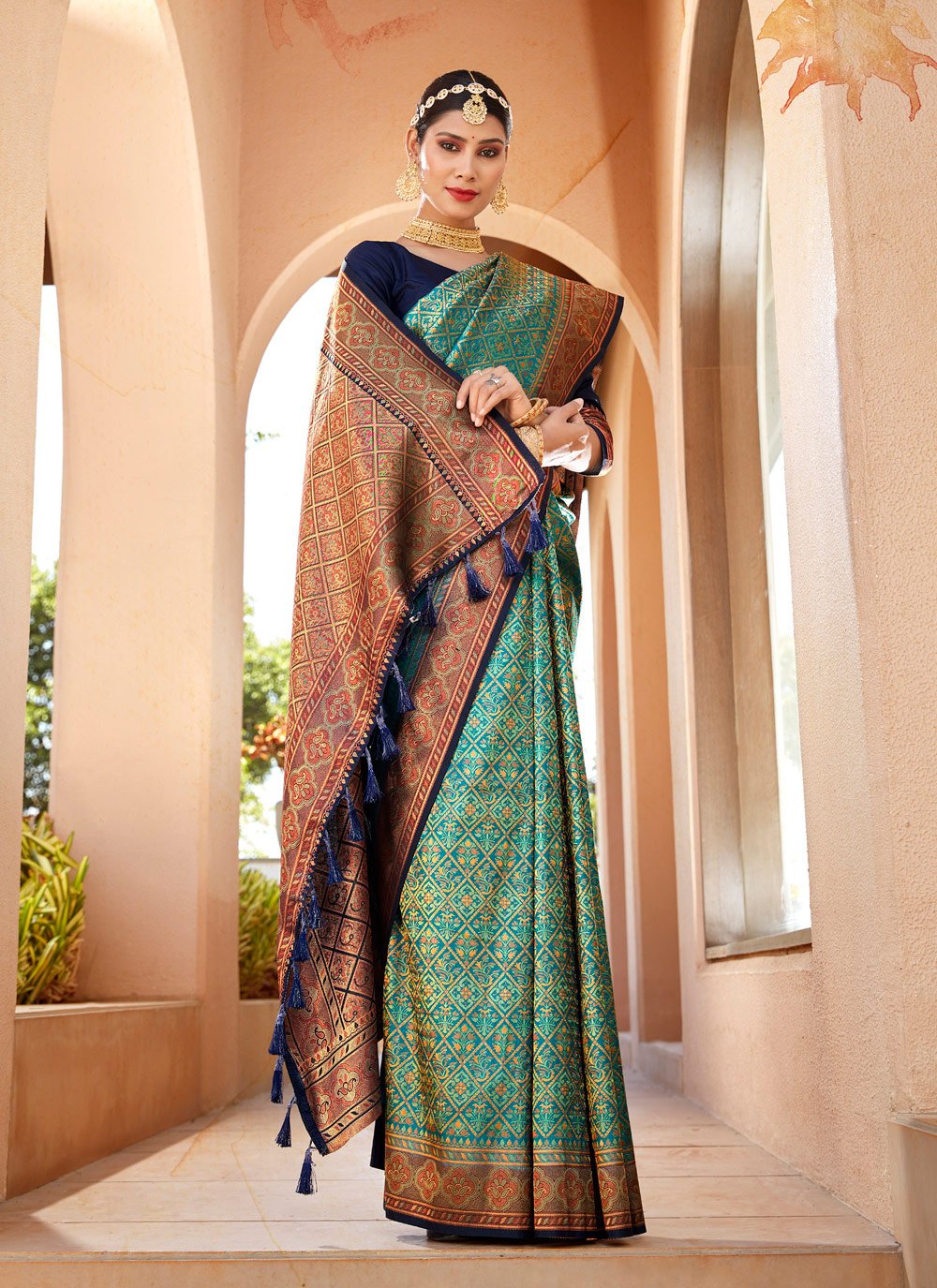 Trendy Saree Silk Turquoise Weaving Saree