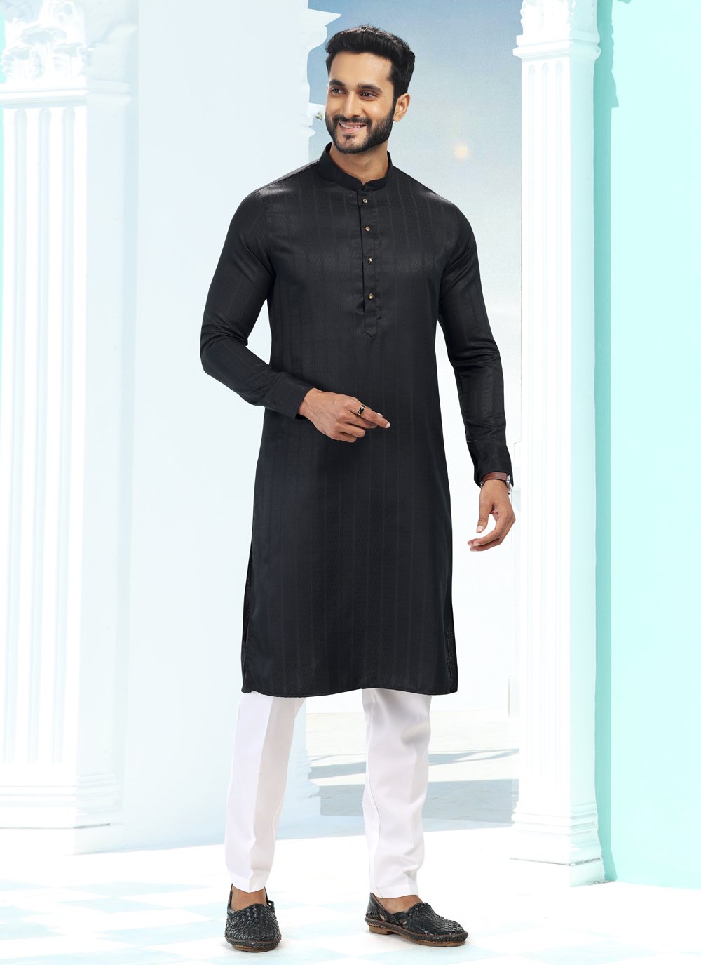 Kurta Pyjama Silk Black Fancy Work Mens