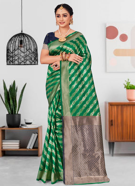 Casual Silk Green Foil Print Saree