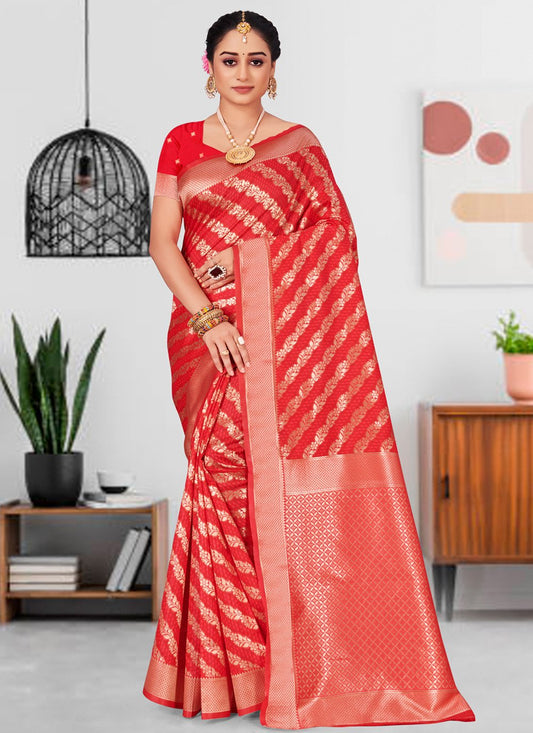 Casual Silk Pink Foil Print Saree