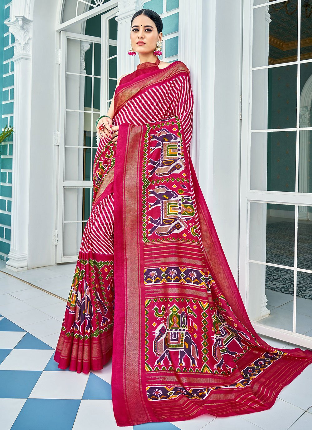 Trendy Saree Silk Rani Foil Print Saree