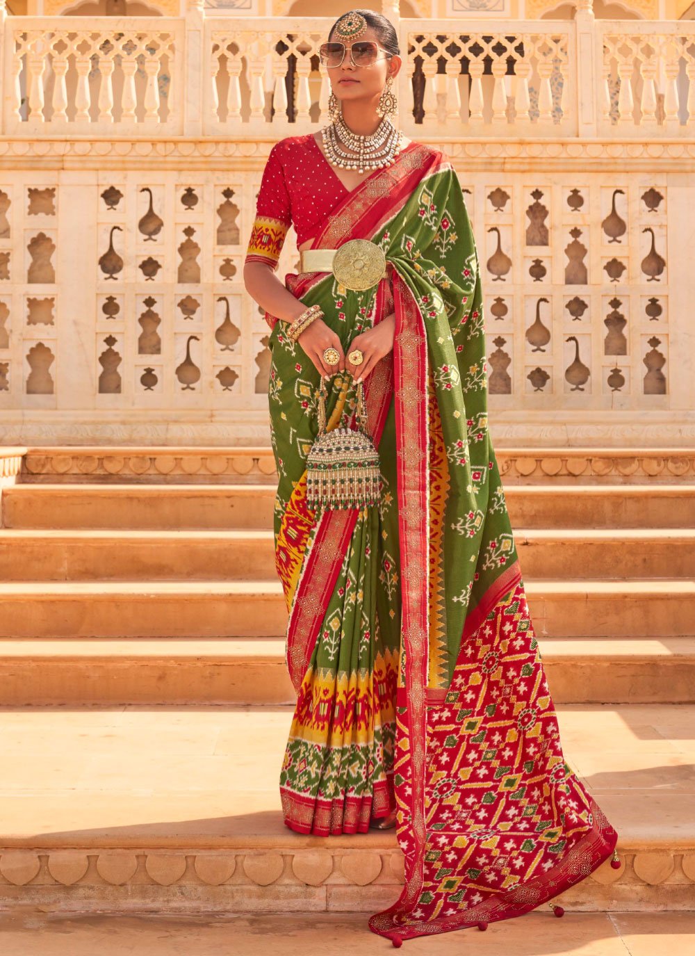 Trendy Saree Silk Green Red Weaving Saree