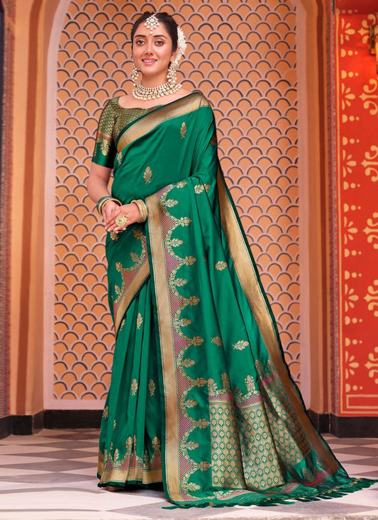 Classic Silk Green Woven Saree