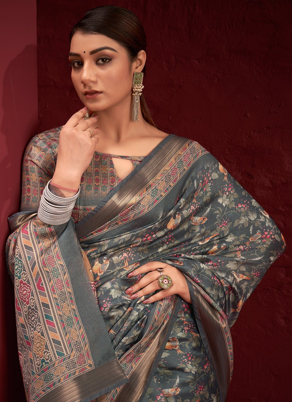 Contemporary Silk Grey Digital Print Saree