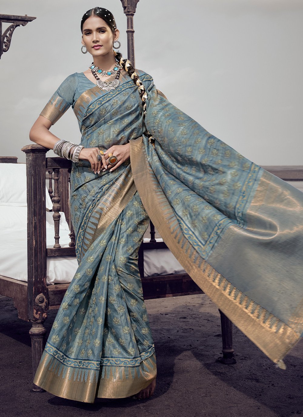 Trendy Saree Silk Grey Digital Print Saree