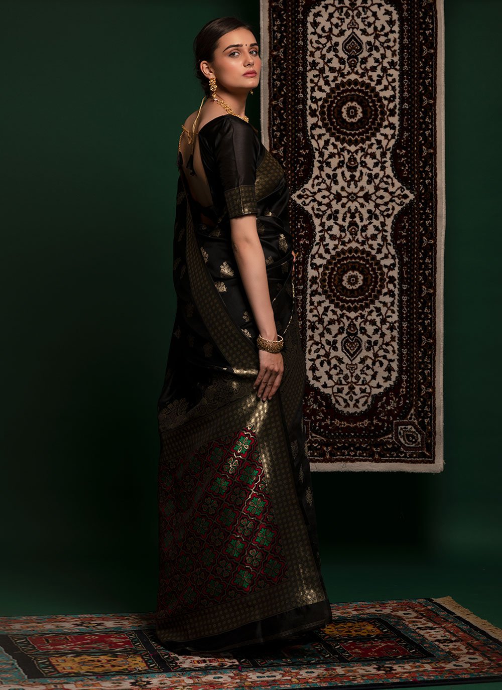 Contemporary Silk Black Weaving Saree