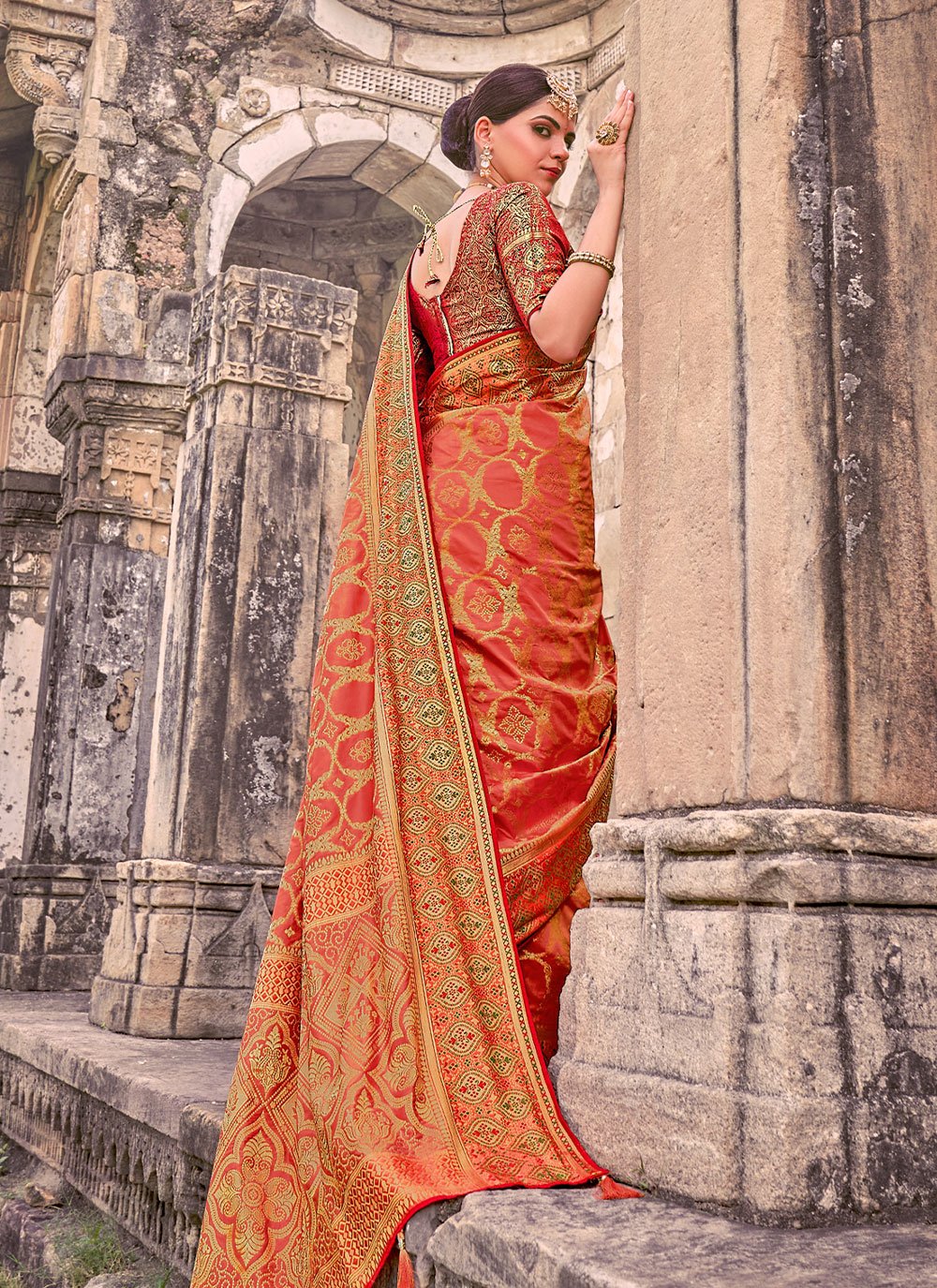Contemporary Silk Orange Weaving Saree