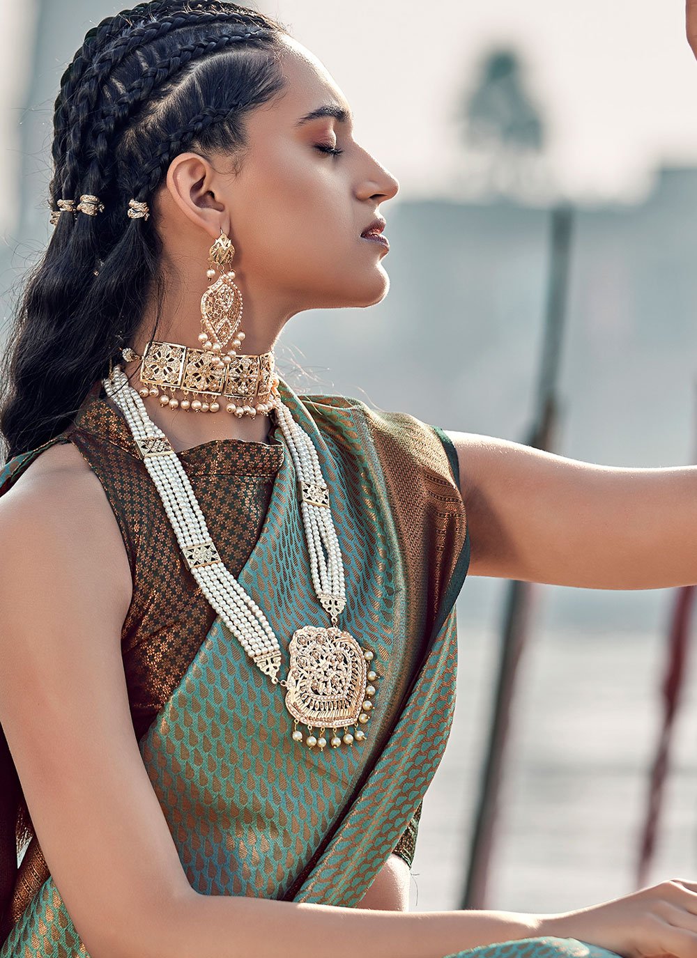 Contemporary Silk Green Weaving Saree