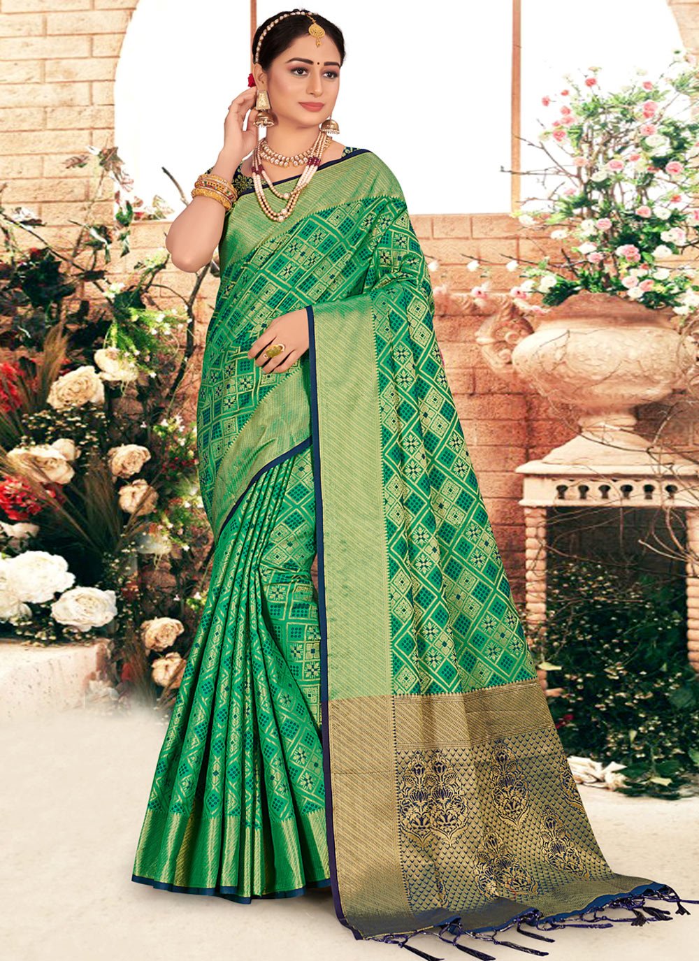 Traditional Saree Silk Green Weaving Saree