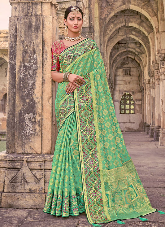 Trendy Saree Silk Green Weaving Saree