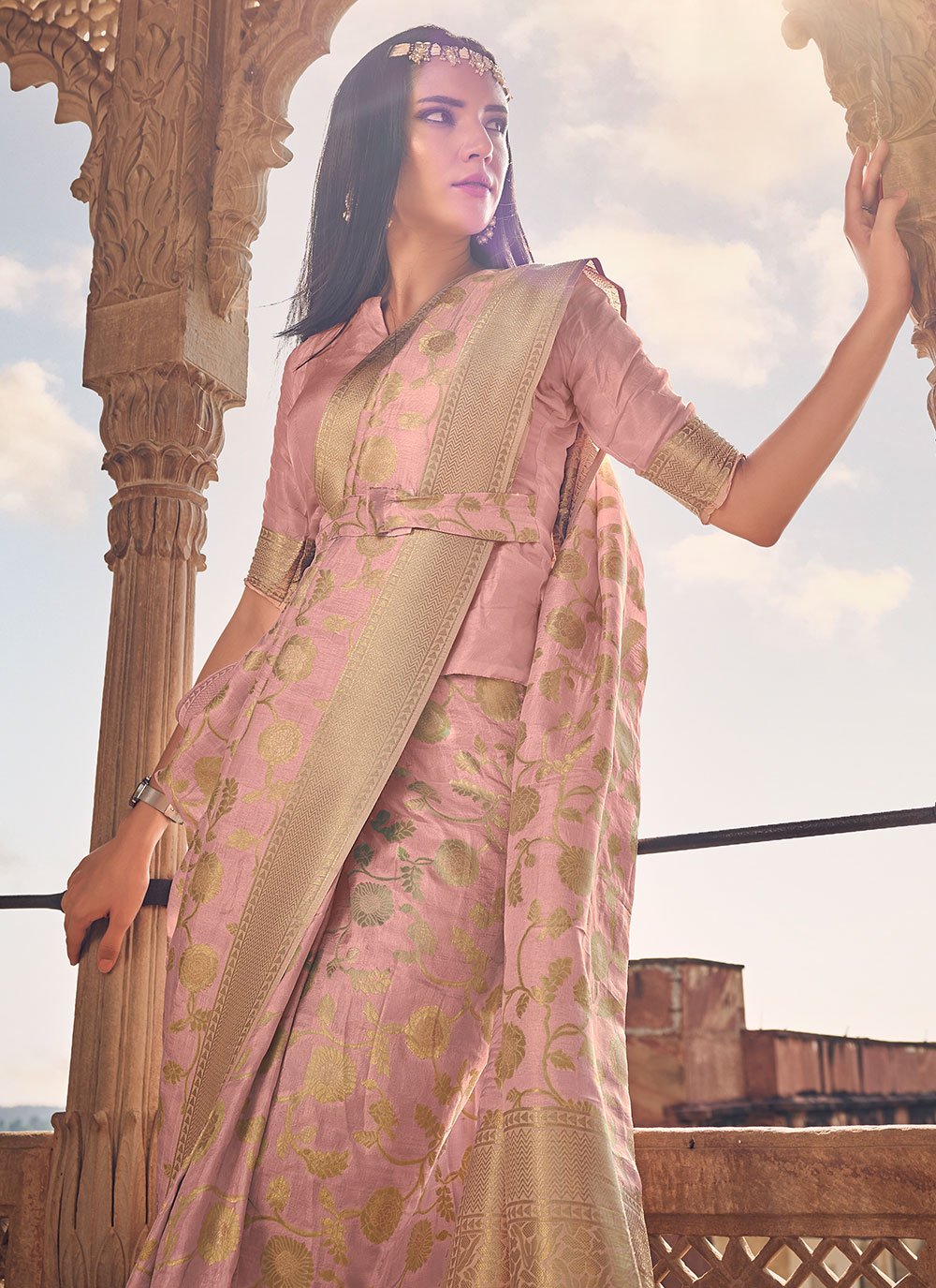 Contemporary Silk Viscose Pink Weaving Saree