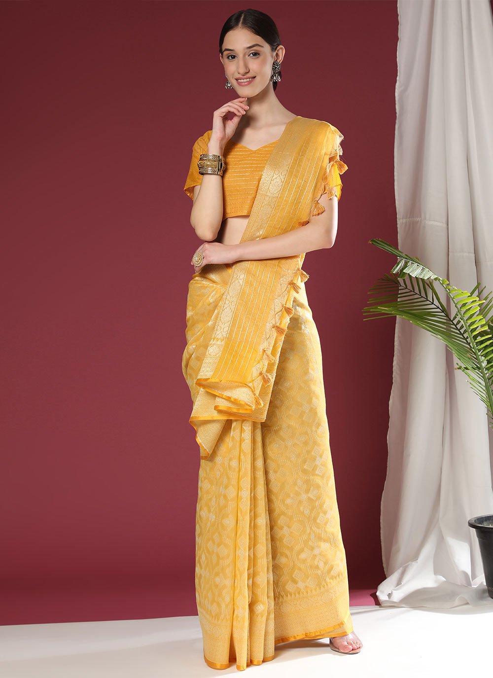 Trendy Saree Organza Silk Yellow Weaving Saree