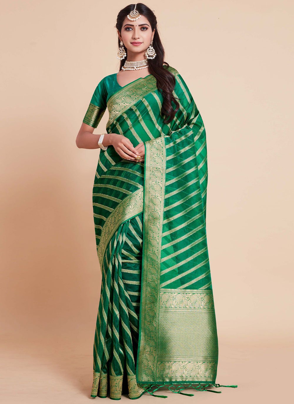 Contemporary Organza Silk Green Woven Saree