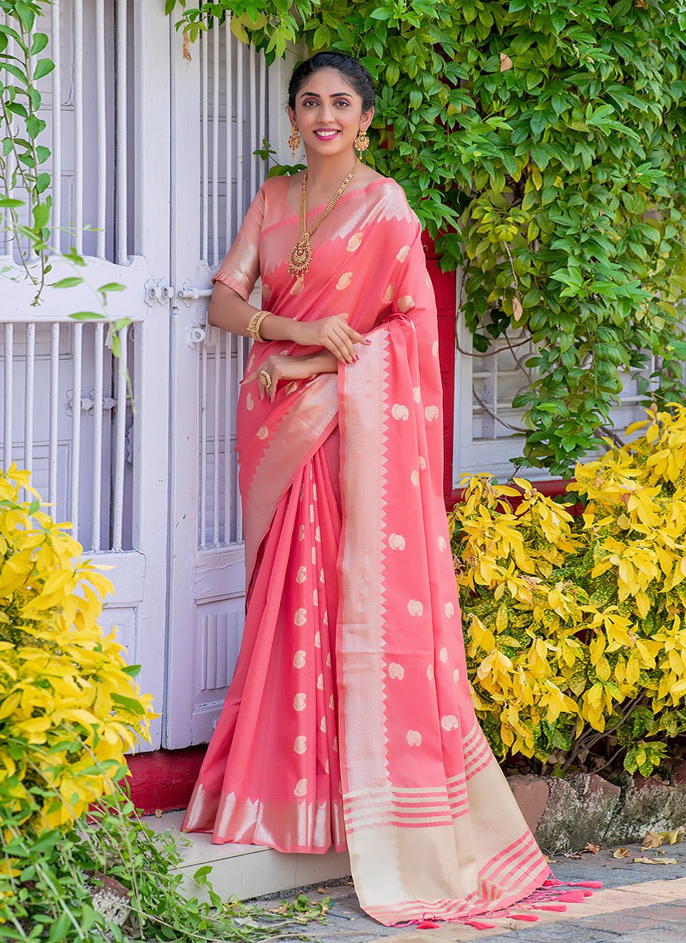 Classic Silk Pink Booti Saree