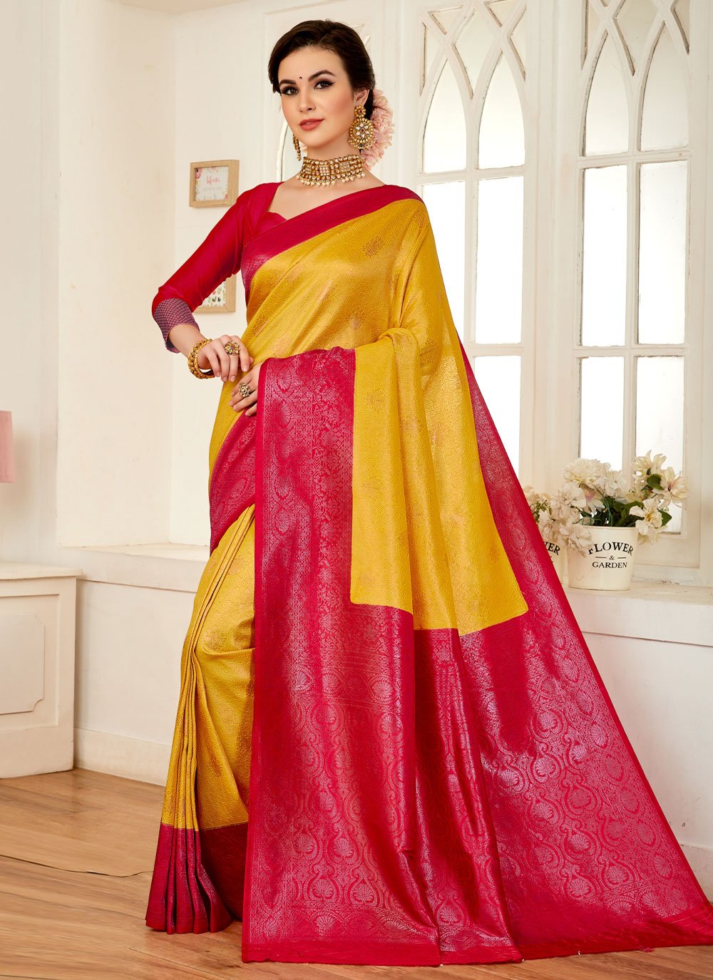 Trendy Saree Silk Gold Weaving Saree