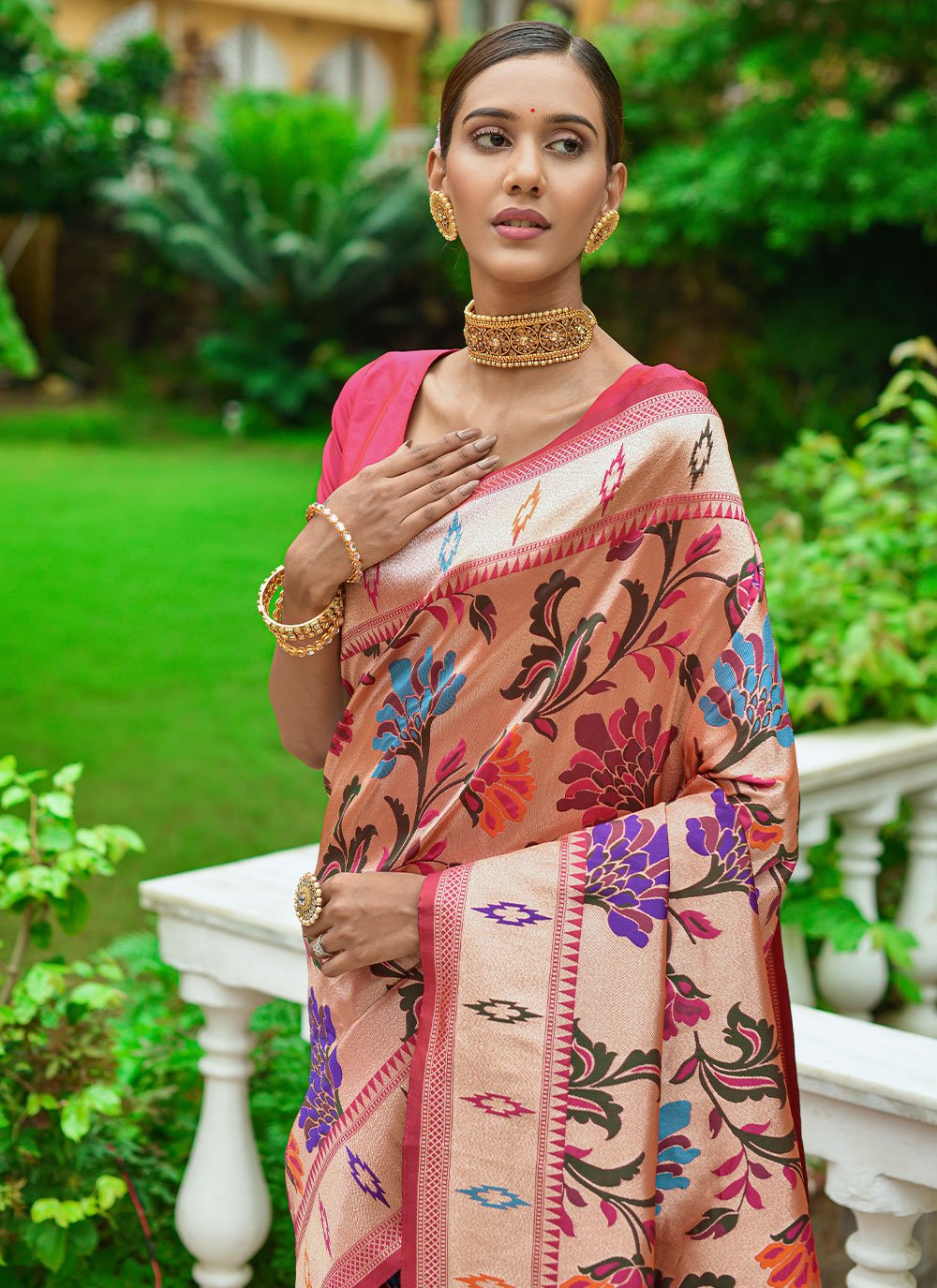 Classic Silk Pink Woven Saree