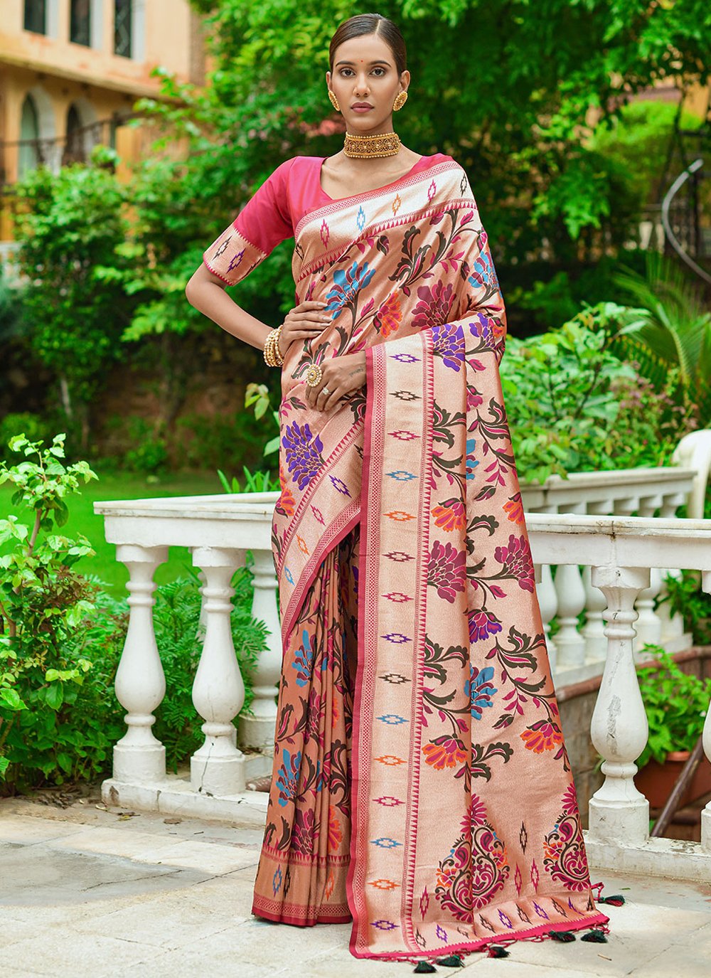 Classic Silk Pink Woven Saree