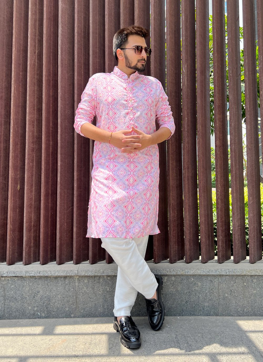 Kurta Pyjama Soft Cotton Pink Embroidered Mens