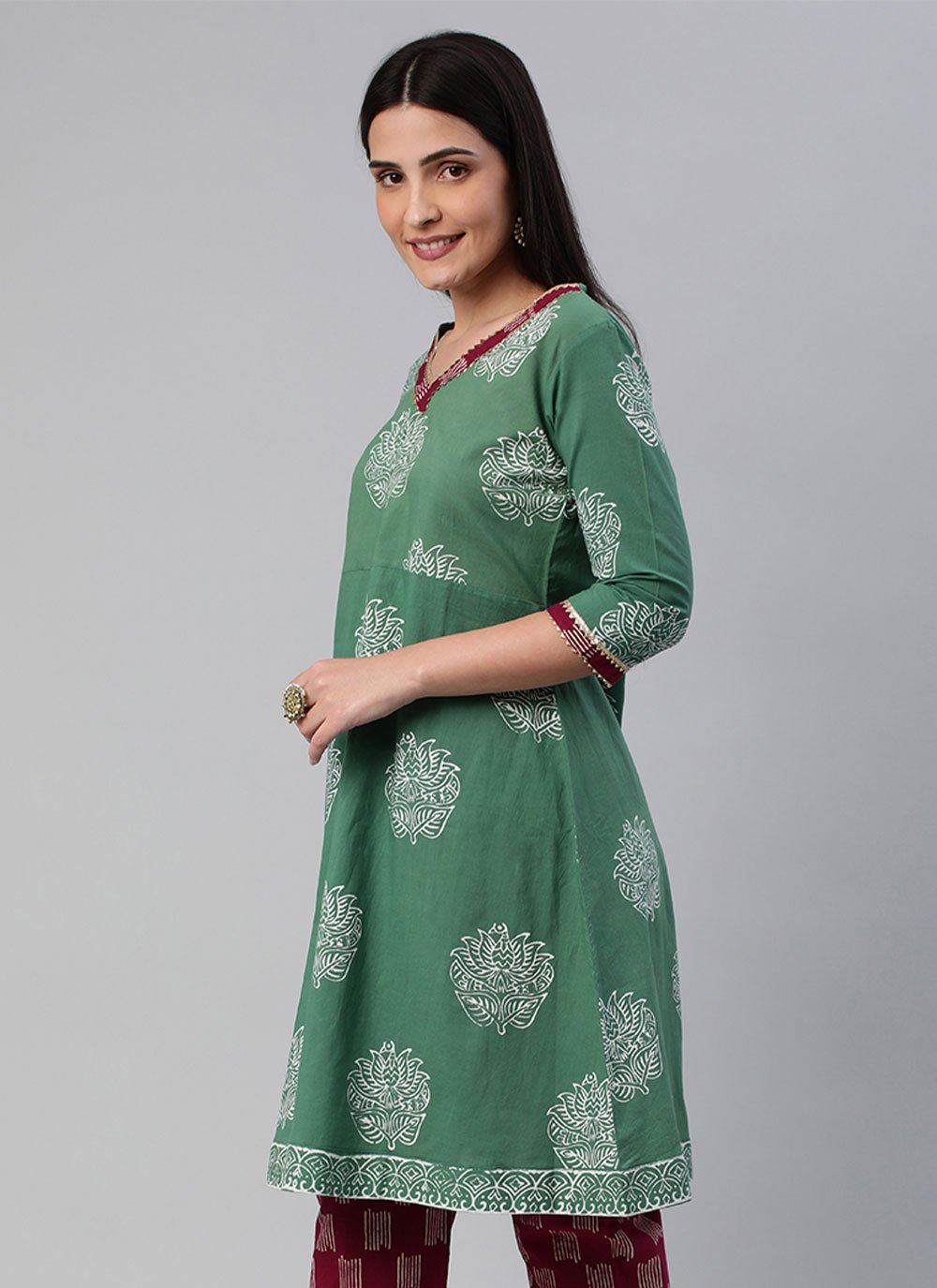 Salwar Suit Cotton Green Magenta Block Print Salwar Kameez