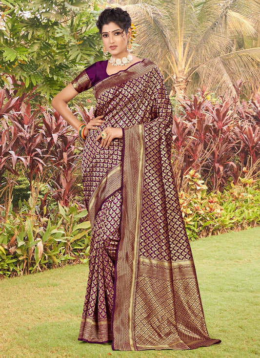 Trendy Saree Jacquard Silk Purple Zari Saree