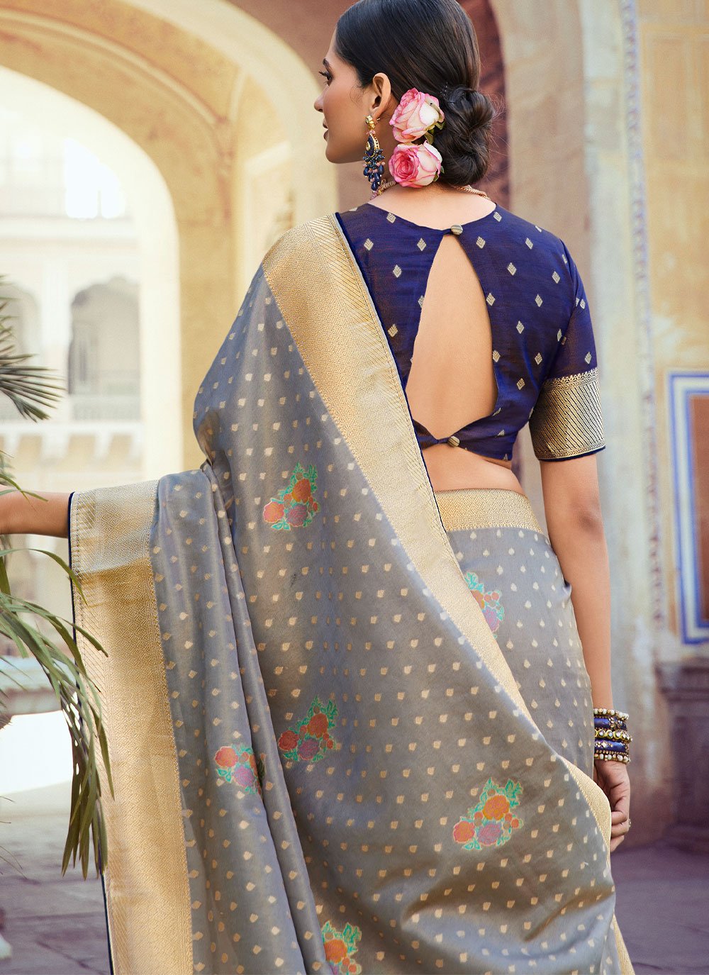 Trendy Saree Silk Tissue Grey Woven Saree