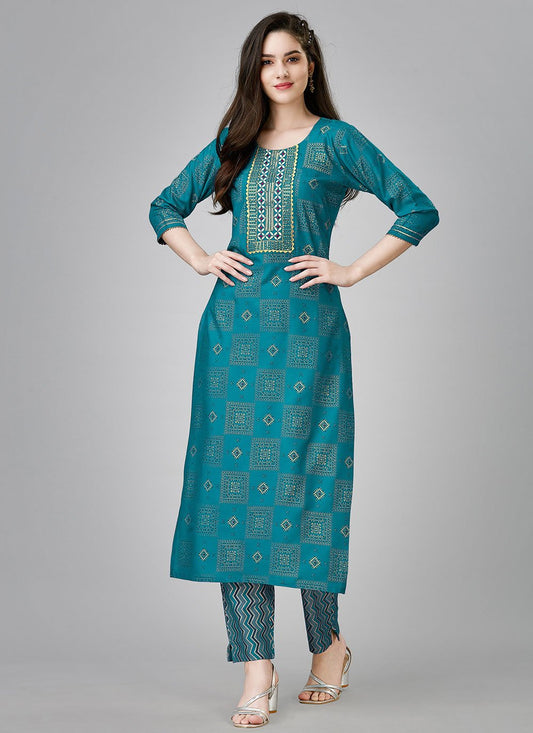 Casual Kurti Rayon Turquoise Embroidered Kurtis