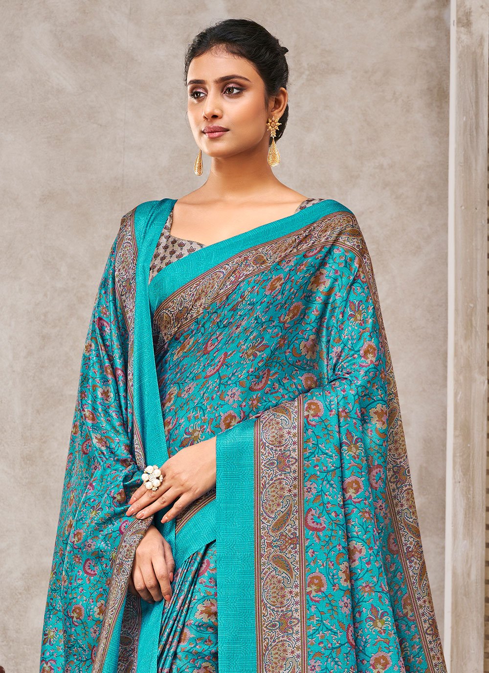 Contemporary Pashmina Turquoise Digital Print Saree