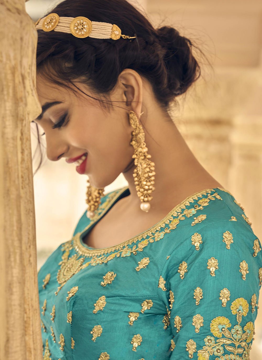 Lehenga Choli Banarasi Silk Turquoise Embroidered Lehenga Choli